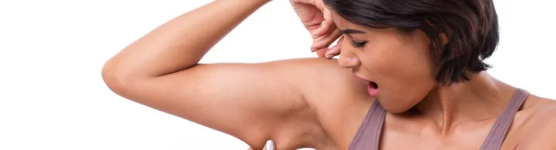 Woman with irritated armpit
