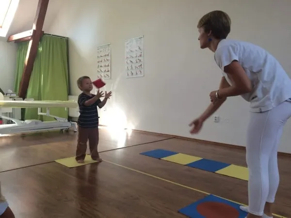 Dětská terapie s bloky pro děti s dyspraxií